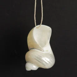 Hanging Silvermouth Shell Tree Decoration Clearance