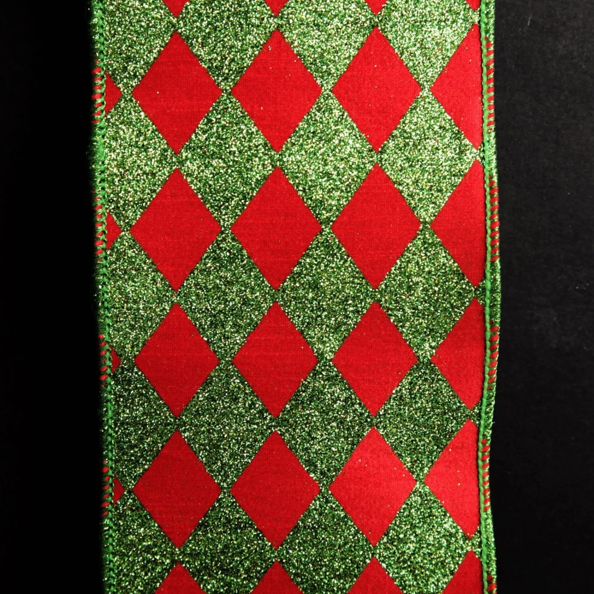 Red and Green Harlequin Pattern Christmas Ribbon Garland Discount