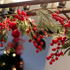 Red Berry and Apple Christmas Garland Best Sale