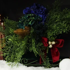 Royal Green Velvet Sleigh with Red Bow Online