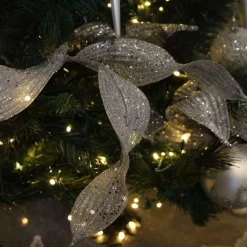 Silver Curved Leaf Glitter Spray Store