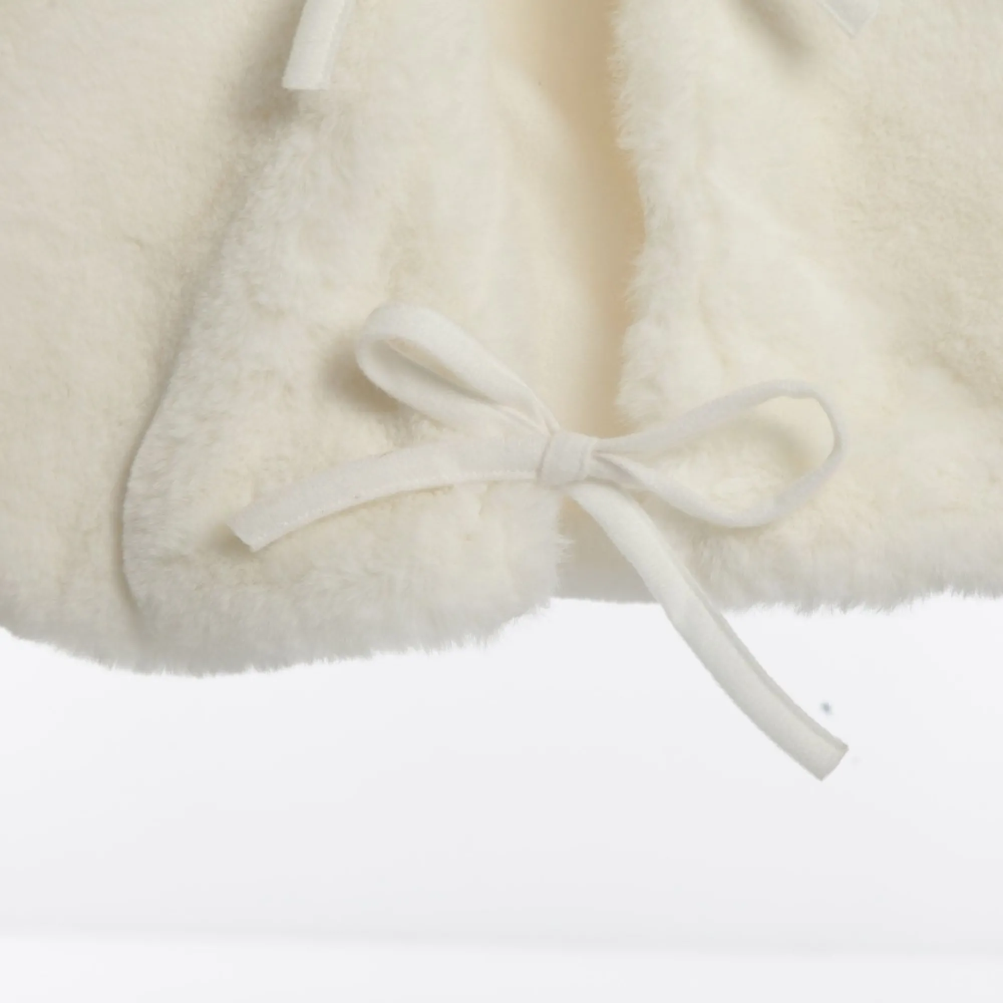 White Faux Fur Christmas Tree Skirt Store