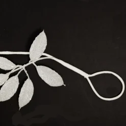 White Glitter Leaf Christmas Garland Fashion