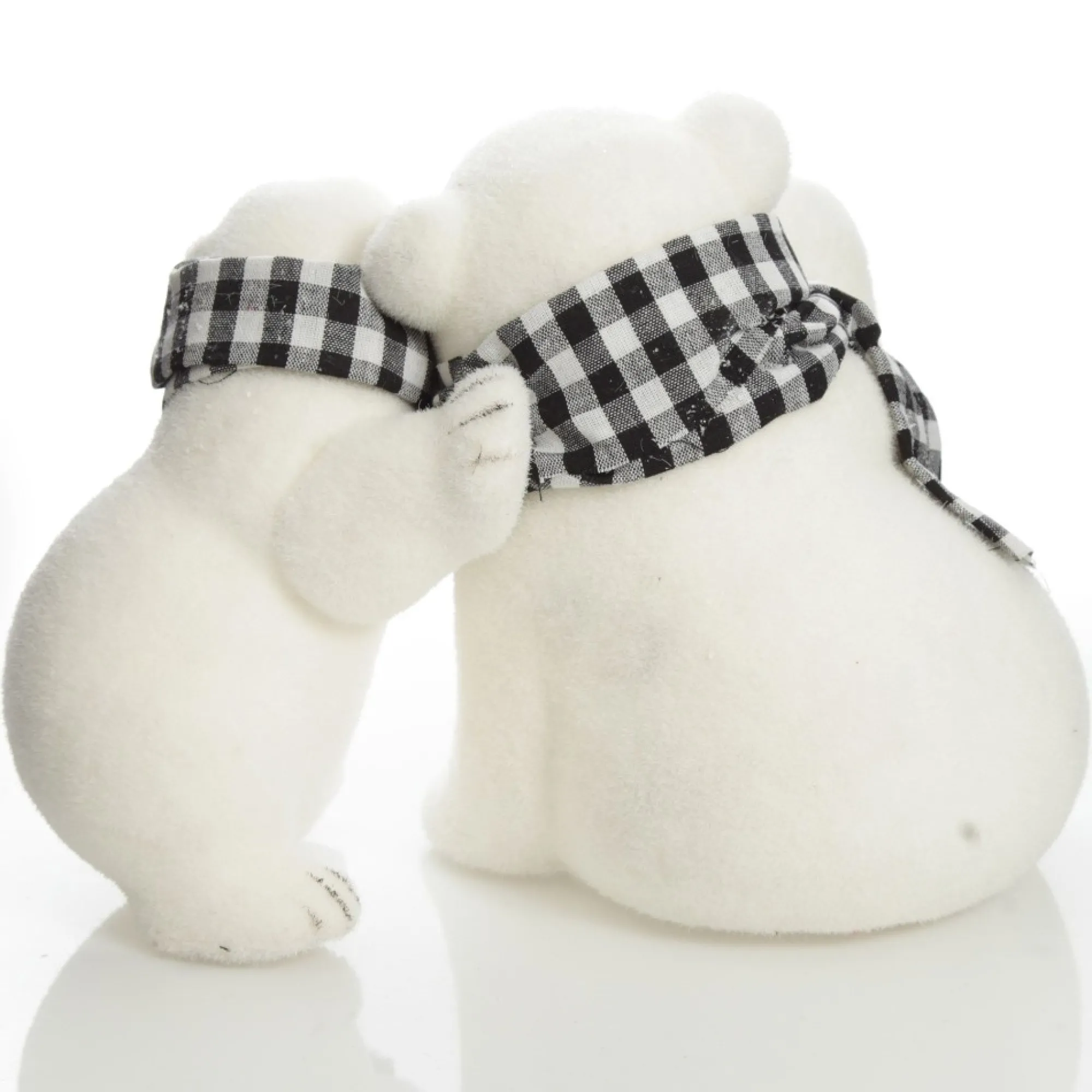 White Mother and Cub Polar Bears Hugging Clearance